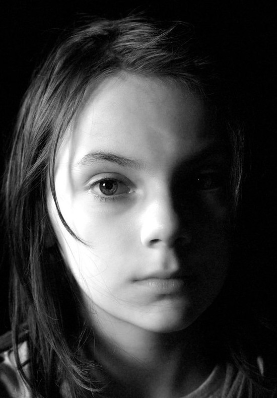 Dafne Keen 5697