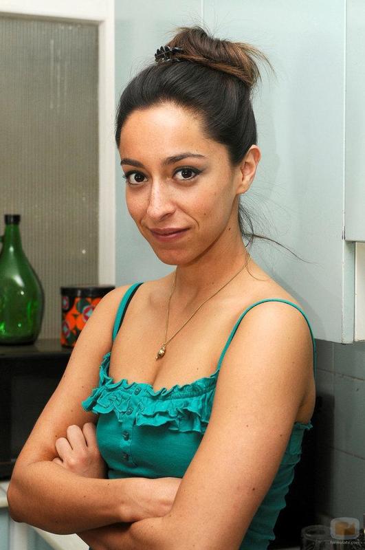 Next photo of Oona Chaplin